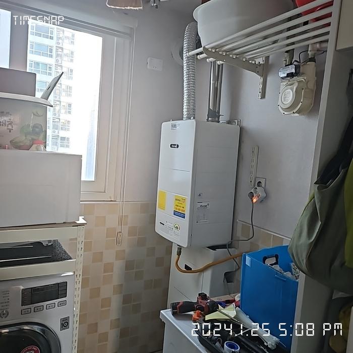 3695294320_0RSC4Jv6_6b97c9b45b41d6ef4eae950a2049e8befba4e559.jpg 이미지크게보기